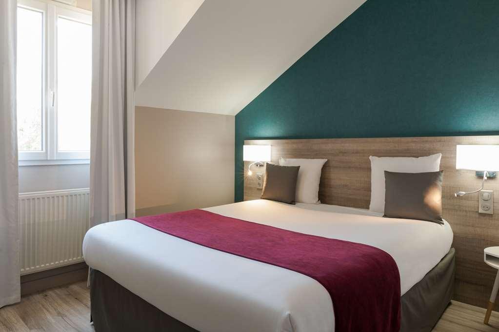 The Originals City, Hotel La Saulaie, Saumur Ouest Doue-la-Fontaine Room photo