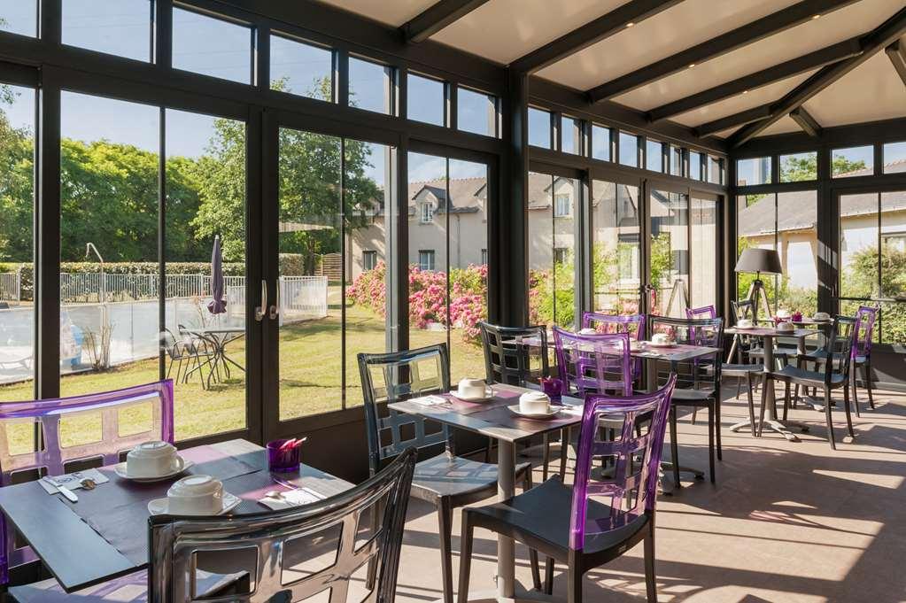 The Originals City, Hotel La Saulaie, Saumur Ouest Doue-la-Fontaine Amenities photo